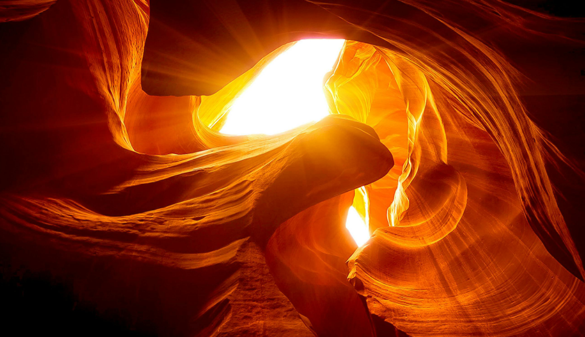 凯发天生一触即发制药盛装参展2024西鼎会，共绘健康产业新蓝图！